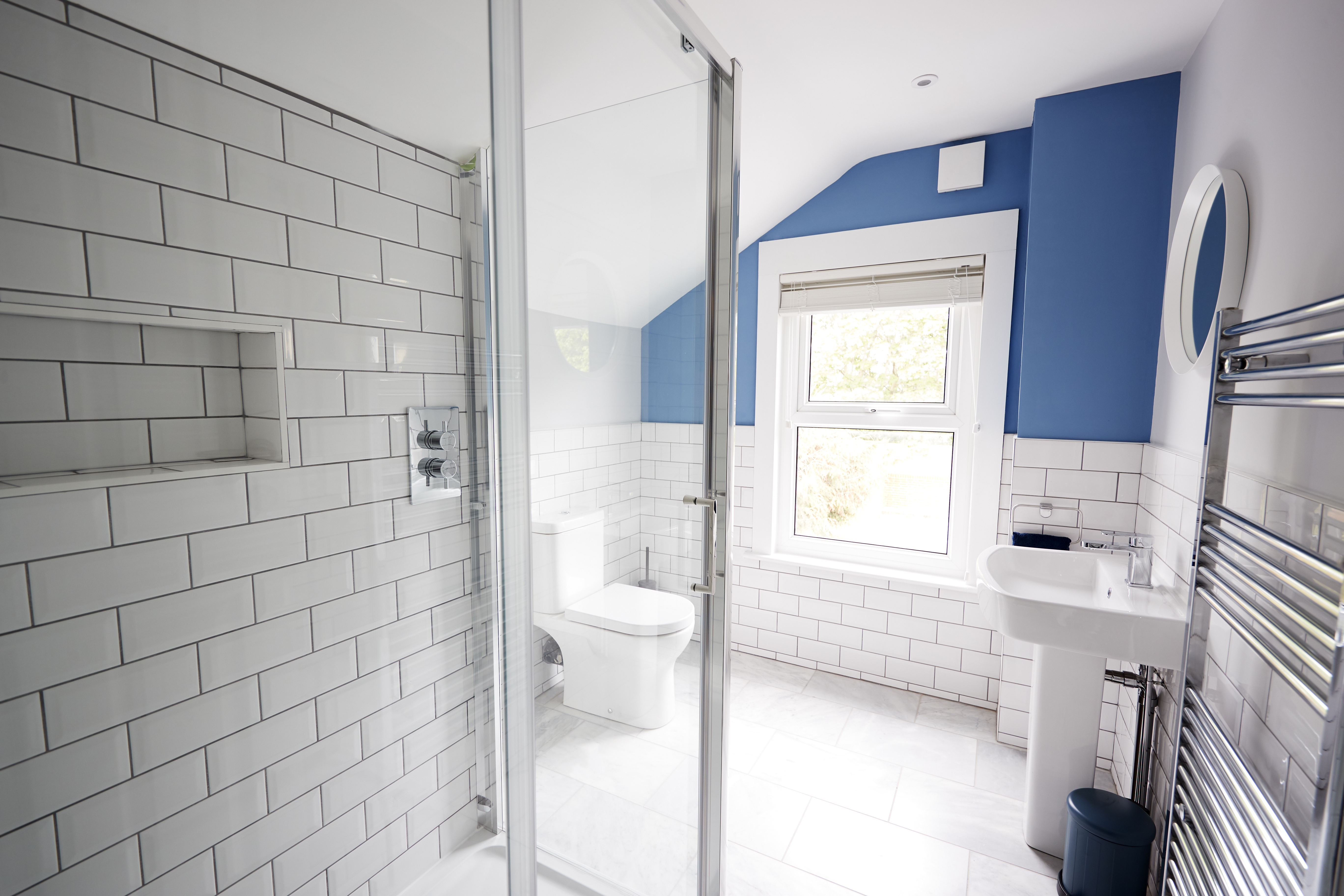 Bathroom Refurbishment London – Fraser Bond’s High-Spec Renovation Services for Residential Property