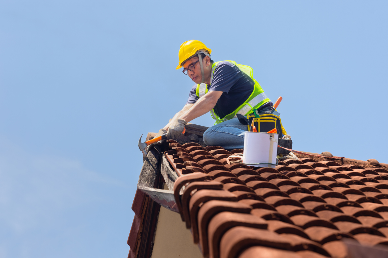 Roof Repair Specialist Services for London Properties – Fraser Bond’s Expert Support for Landlords and Buyers