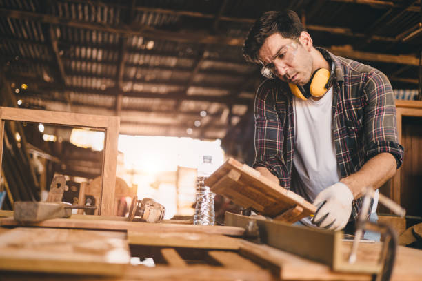 Joinery Carpenter Jobs London - Shape Exceptional Interiors with Fraser Bon