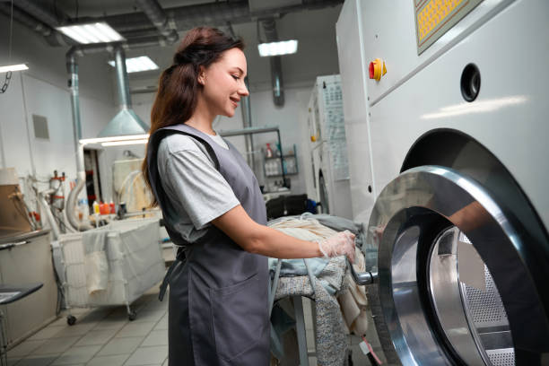 Laundry Service Operator Jobs London - Build a Career in Hospitality, Healthcare, and Facilities Services