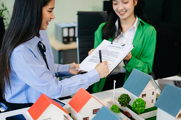 Housing Support Officer Jobs London - Build a Career in Housing, Resident Support, and Community Services