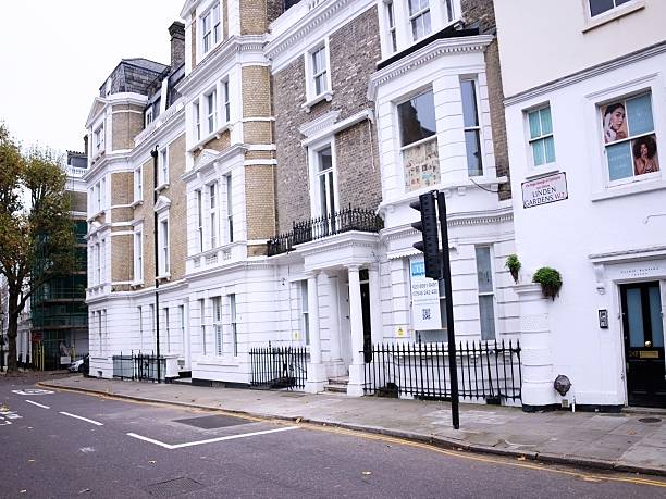 Housing for Young Adults 18-25 UK - Housing Help