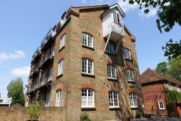 Leasehold Flat Problems UK - What Buyers Should Know