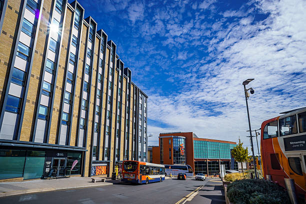 UK University Admissions Help for Wealthy Families