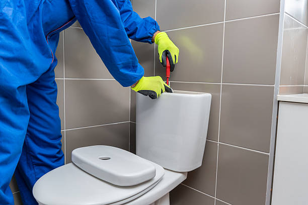 Toilet Not Flushing All the Way - Causes, Fixes and Plumbing Advice