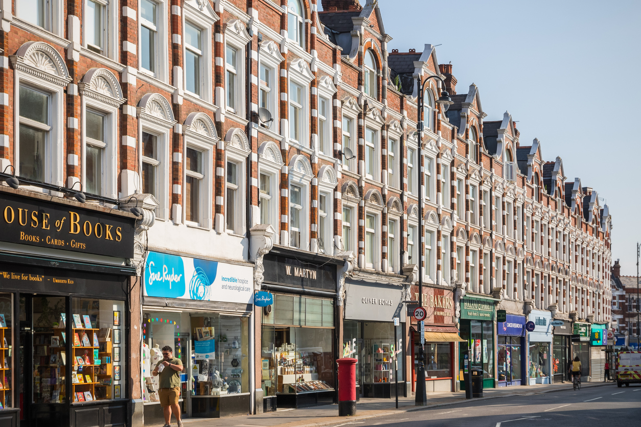The Benefits of Hiring a Commercial Property Management Company in the UK