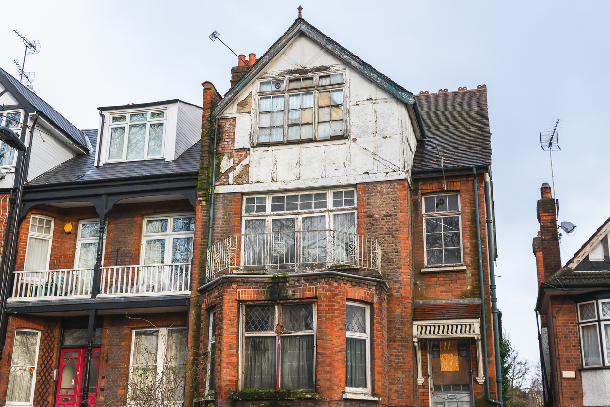 Find Your DIY Dream: Houses for Renovation for Sale in the UK with Fraser Bond