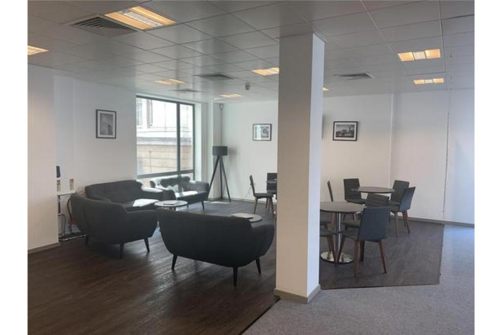 Borough High Street, SE1: Office Spaces to Let