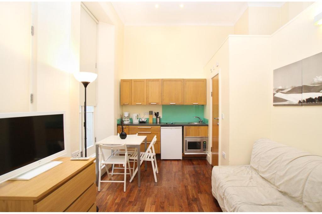 studio to rent 5 prince of wales terrace