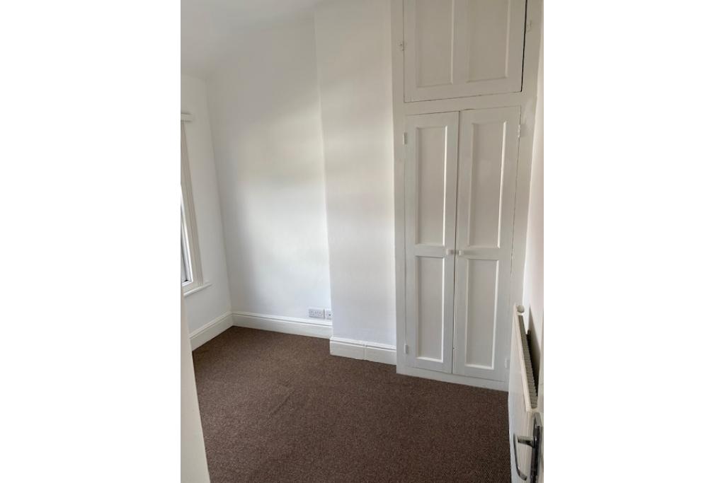 2 bed terraced house to rent Charles Street, Wisbech, Cambs PE13