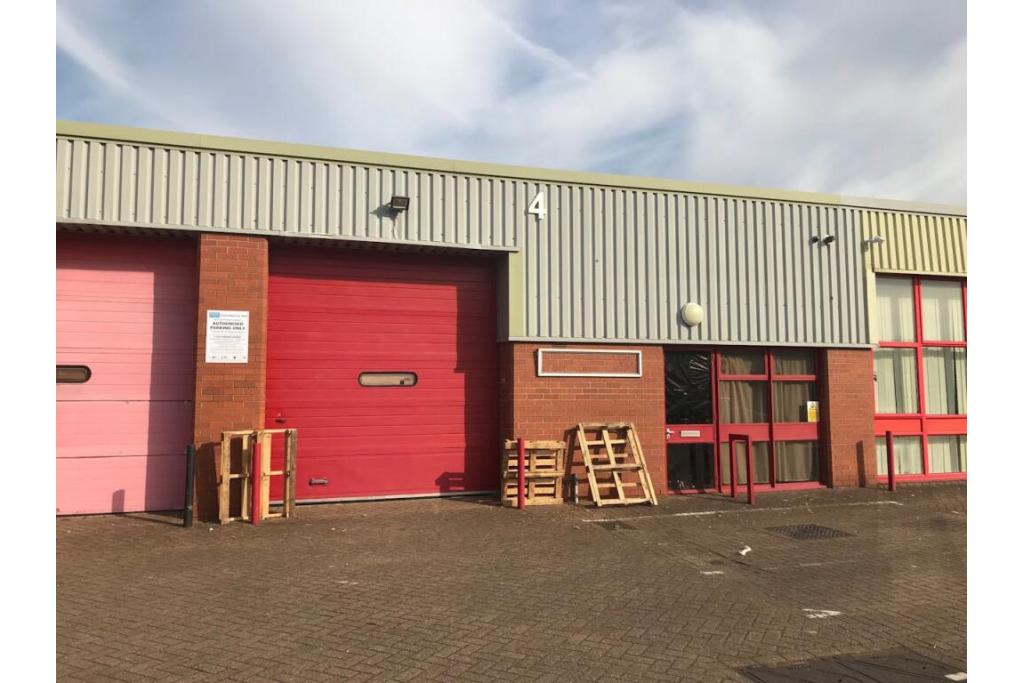 Warehouse to Lease in Watford