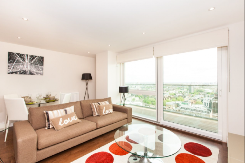 Luxury Two-Bedroom Apartment – City Views – £3,466pcm – Whitechapel High Street, Aldgate, London, E1