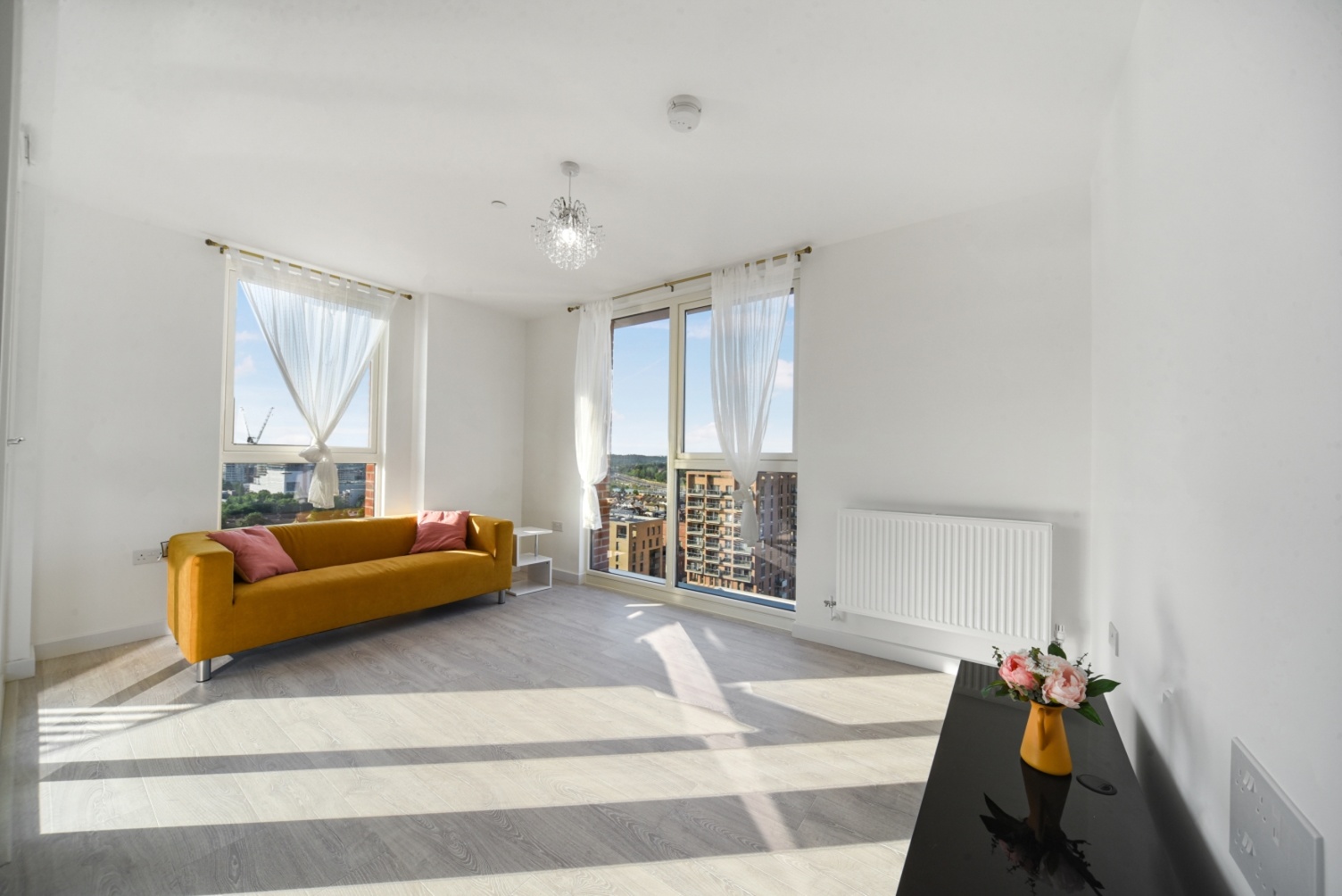 Two Bedroom Apartment with Reservoir Views – Hendon Waterside, – £2,383pcm