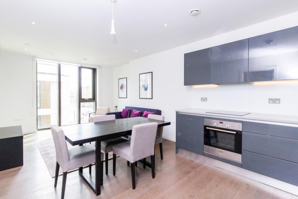 Luxury One Bedroom Apartment – £2,491pcm – St Gabriel Walk, Elephant & Castle, London, SE1