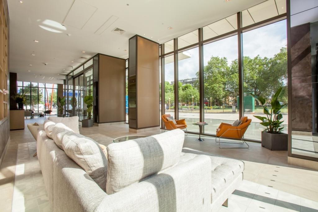 Luxury One Bedroom Apartment – £2,491pcm – St Gabriel Walk, Elephant & Castle, London, SE1