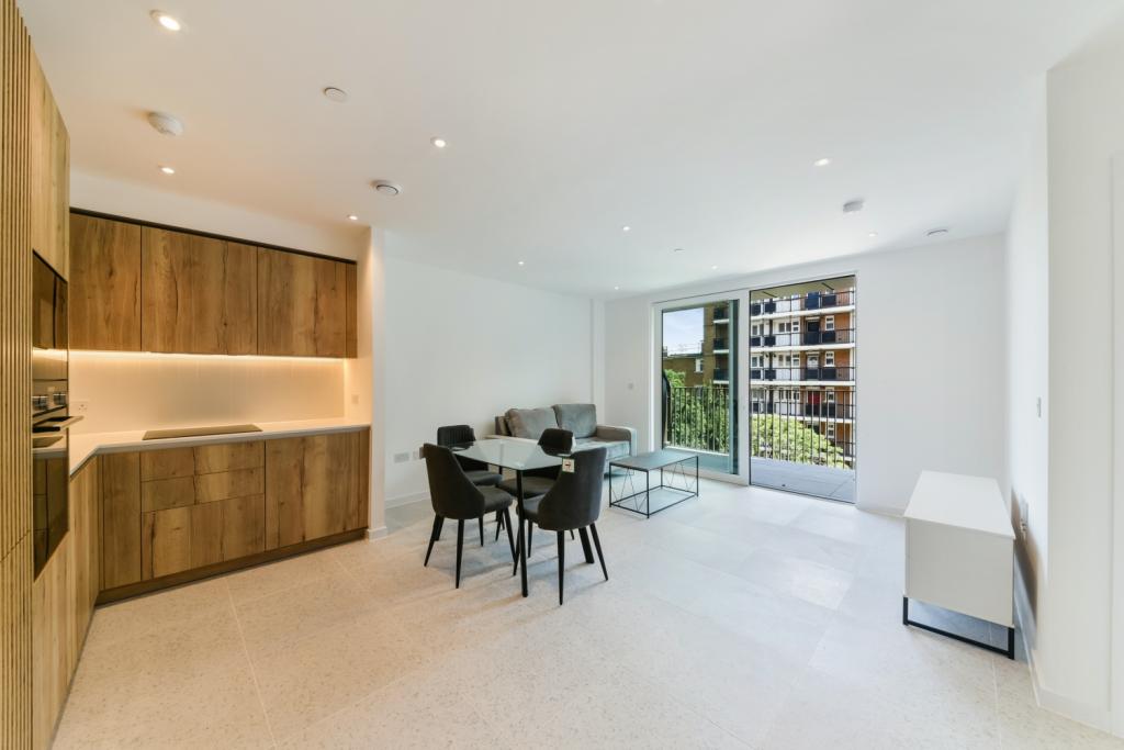 Bright One Bedroom Apartment – £2,535pcm – Sidney Street, Whitechapel, London, E1