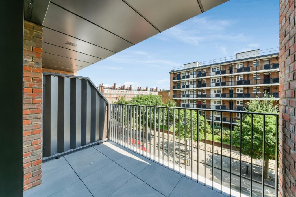 Bright One Bedroom Apartment – £2,535pcm – Sidney Street, Whitechapel, London, E1