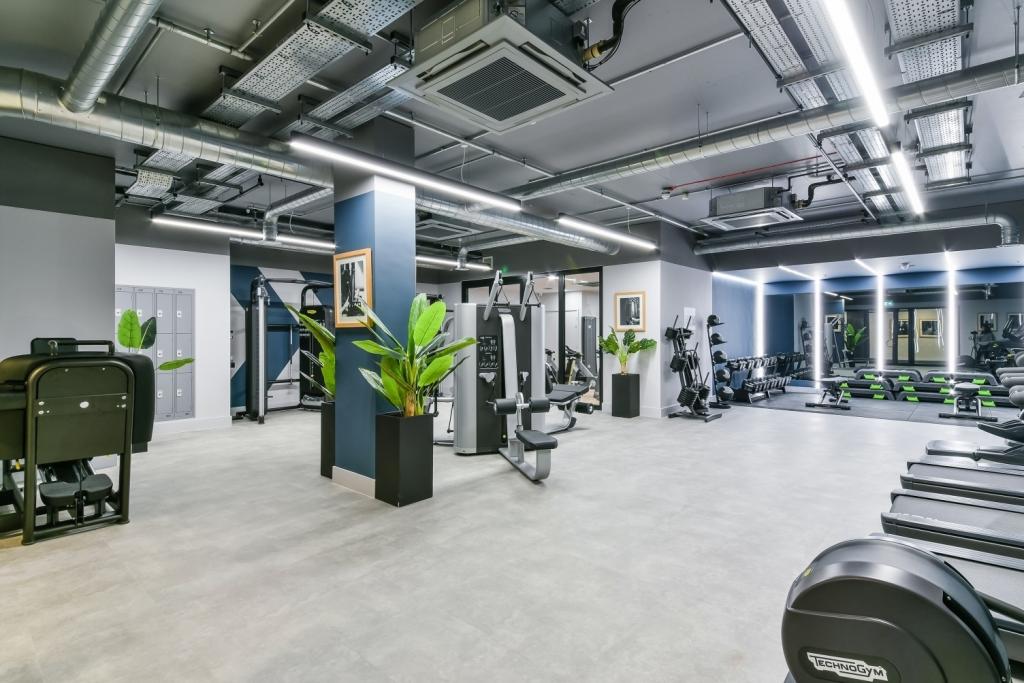 Bright One Bedroom Apartment – £2,535pcm – Sidney Street, Whitechapel, London, E1