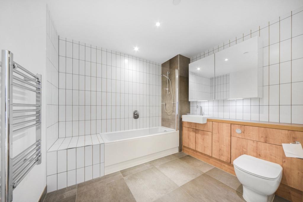 Bright One Bedroom Apartment – £1,863pcm – Kingwood Apartments, Waterline Way, Deptford, SE8