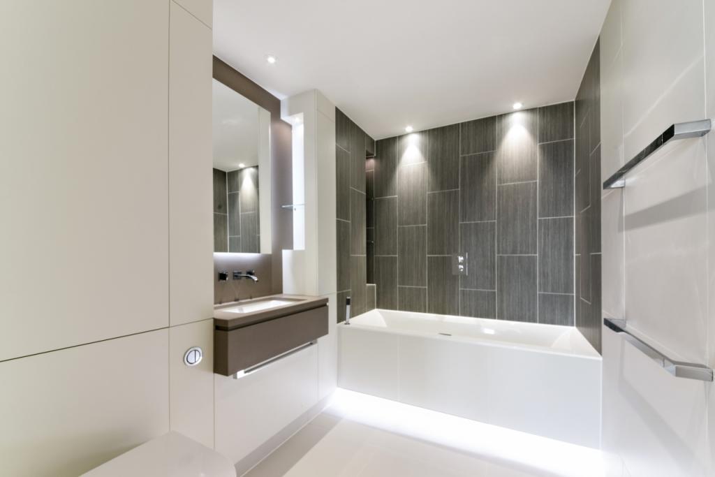 Luxury Two Bedroom Apartment – £3,791pcm – Vaughan Way, Shadwell, London, E1W