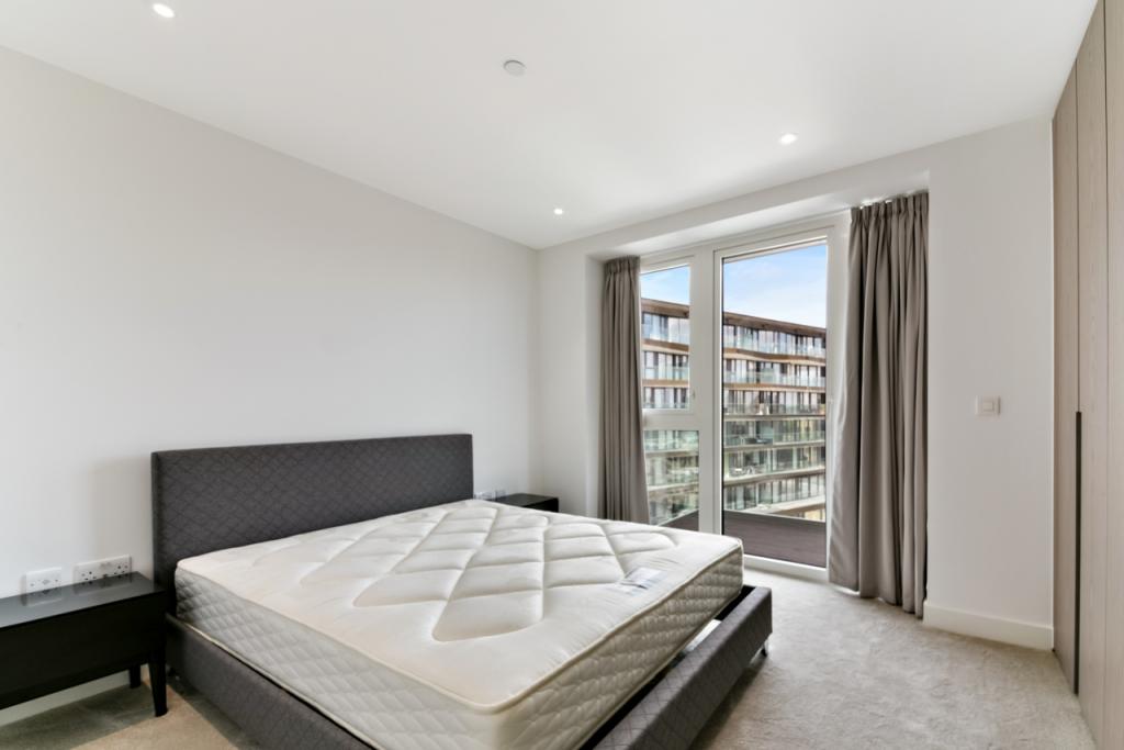 Luxury Two Bedroom Apartment – £3,791pcm – Vaughan Way, Shadwell, London, E1W