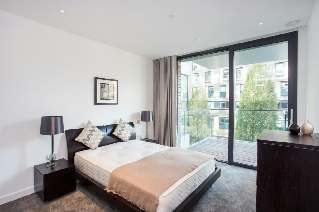 Luxury Two-Bedroom Apartment – £3,900pcm – Leman Street, Aldgate, London, E1