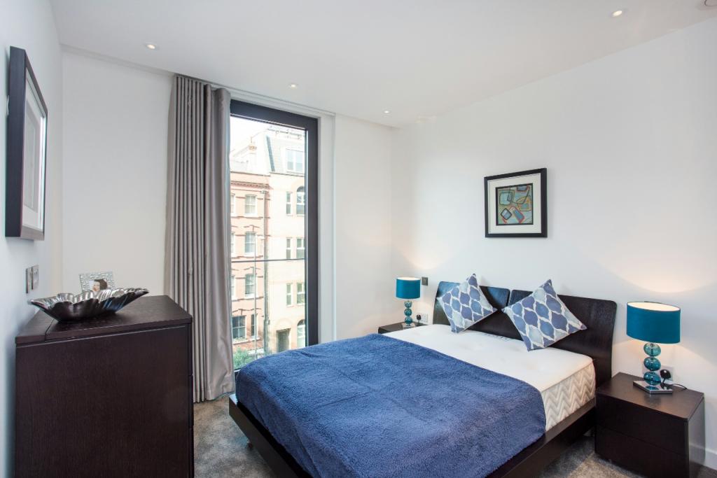 Luxury Two-Bedroom Apartment – £3,900pcm – Leman Street, Aldgate, London, E1