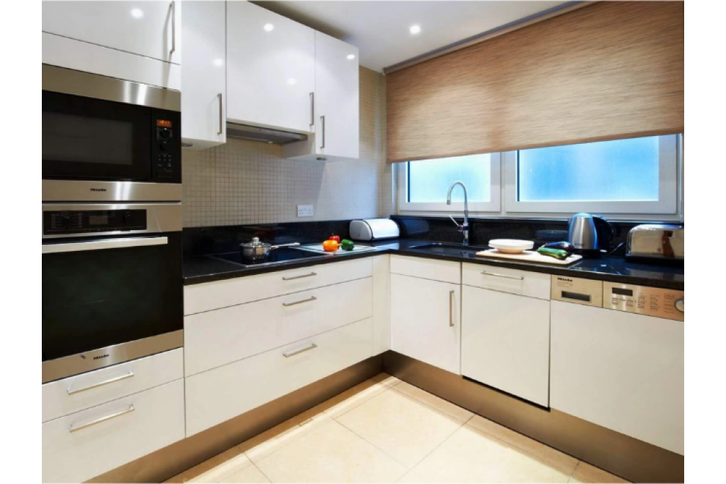 Superior One Bedroom Apartment with Garden View