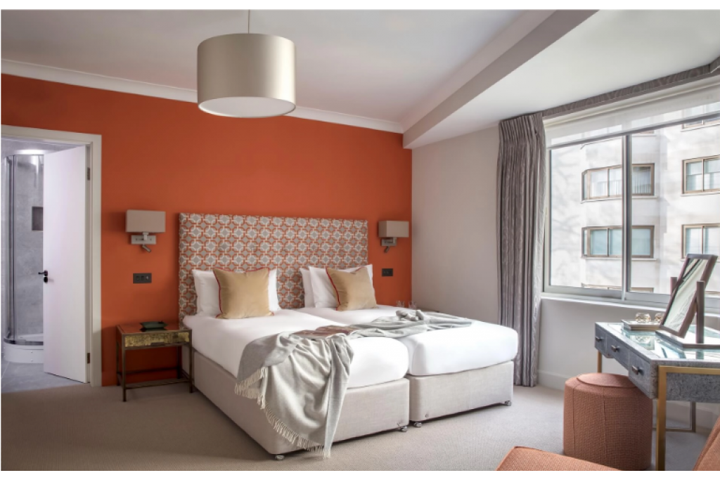 Deluxe Two Bedroom Apartment with Garden View – £2,250 for 3 Nights