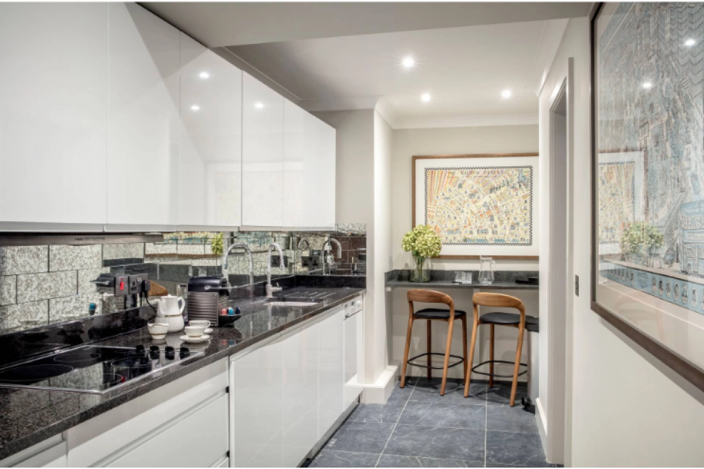 Deluxe Two Bedroom Apartment with Garden View – £2,250 for 3 Nights
