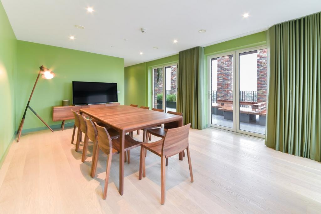 Heygate Street, Elephant Park, London, SE17 – 3 Bedroom Duplex to Rent – £4,550 pcm