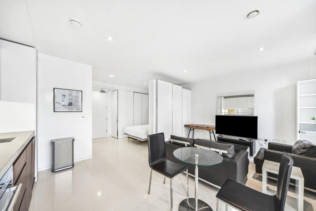 Baltimore Wharf, Canary Wharf, London, E14 – Studio Apartment to Rent – £2,231 pcm