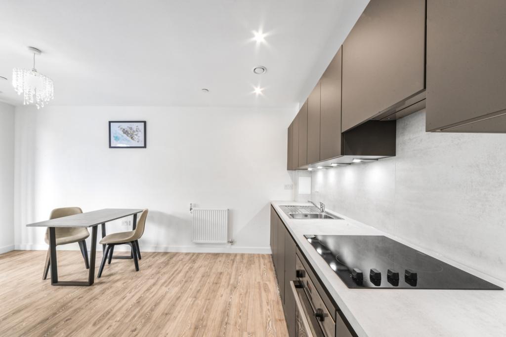 Thunderer Street, Upton Gardens, Newham, London, E13 – 1 Bedroom Apartment to Rent – £1,900 pcm