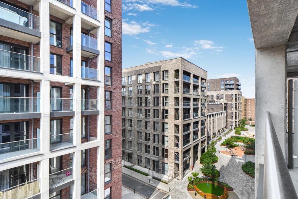 Thunderer Street, Upton Gardens, Newham, London, E13 – 1 Bedroom Apartment to Rent – £1,900 pcm