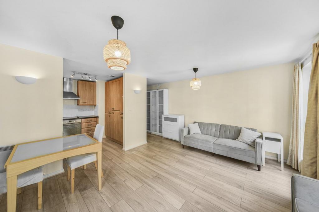 Townmead Road, Imperial Wharf, Fulham, SW6 – £2,650pcm