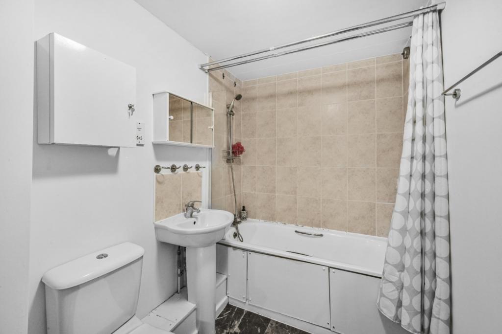 Townmead Road, Imperial Wharf, Fulham, SW6 – £2,650pcm