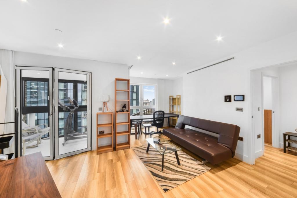 New Drum Street, Aldgate, London, E1 – £2,643pcm
