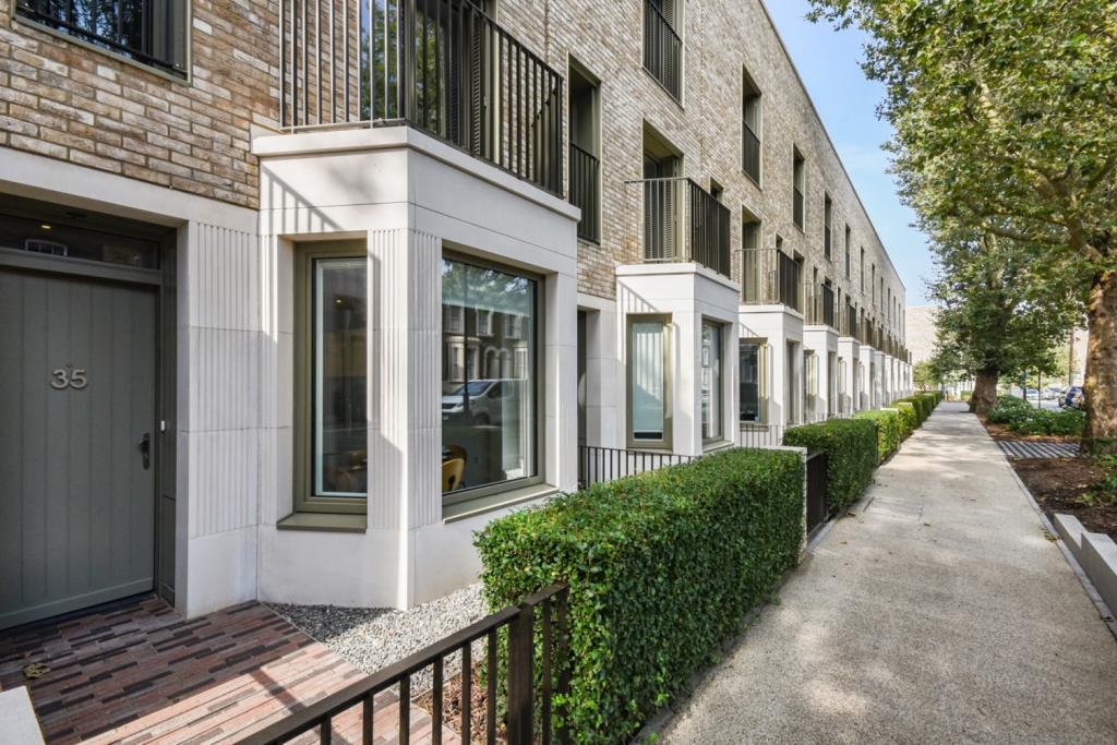Wansey Street, Elephant Park, Elephant & Castle, London, SE17 – £5,200pcm