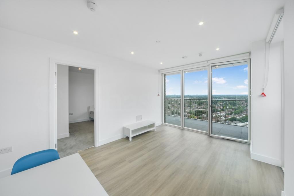 One Bedroom Apartment – £2,123pcm – Heartwood Boulevard, The Verdean, Acton, London, W3