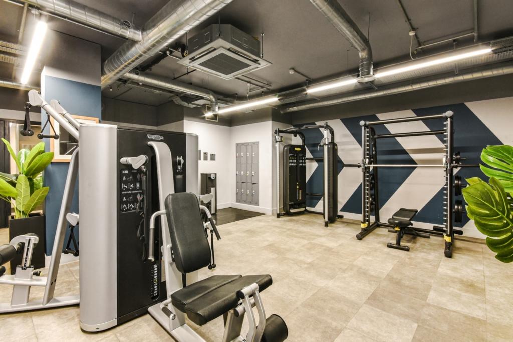 Two Bedroom Apartment to Rent – The Silk District, Whitechapel, London E1 – £3,120pcm
