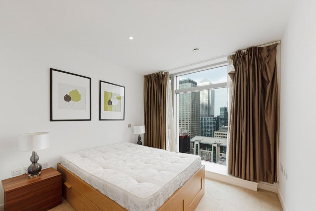 Luxury Two Bedroom Apartment – £3,575 pcm – Pan Peninsula Square, Canary Wharf, London, E14