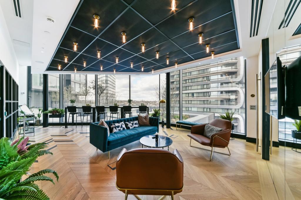 Luxury Two Bedroom Apartment – £4,983 pcm – Bollinder Place, Islington, London, EC1V