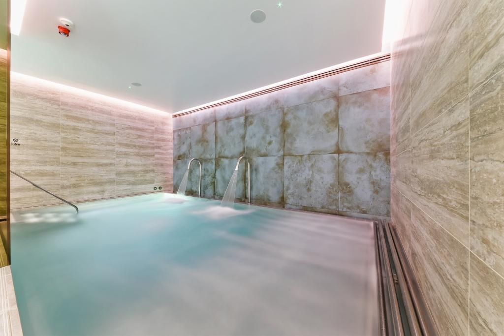 Luxury Two Bedroom Apartment – £4,983 pcm – Bollinder Place, Islington, London, EC1V