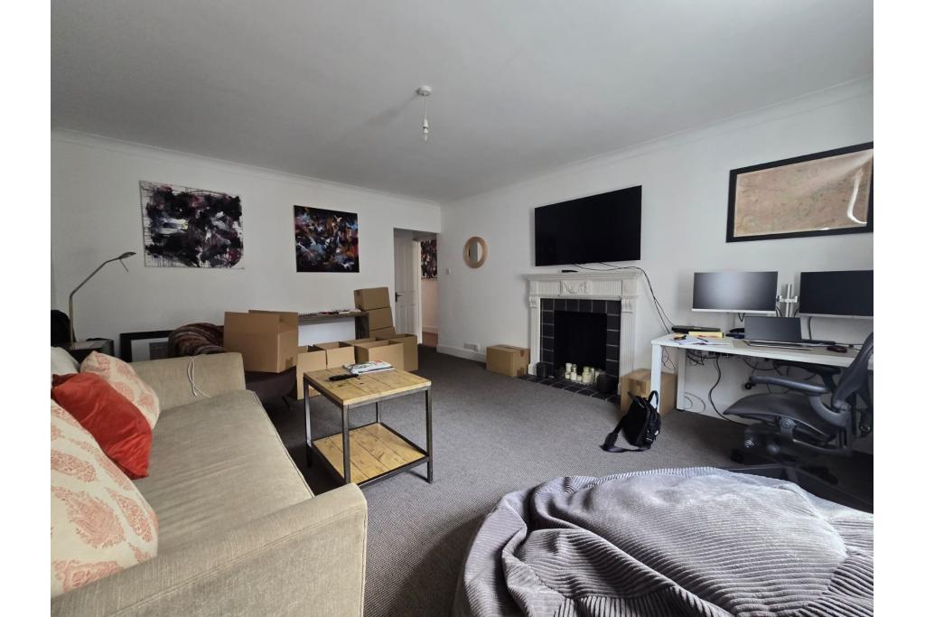 Two Bedroom Apartment – £3,380 pcm – Great Peter Street, Westminster, London, SW1P