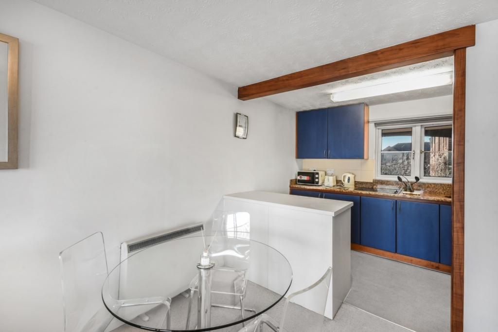 Plymouth Wharf – 1 Bedroom Apartment to Rent – 526 sq ft – £1,703 pcm