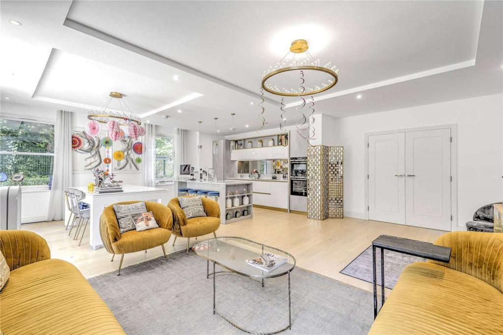 Chambers Park Hill – 2 Bedroom Apartment To Rent – 943 sq ft – £3,250 pcm