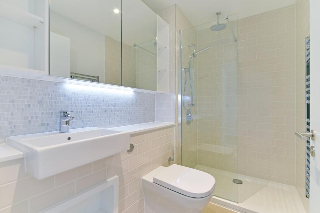 Two Bedroom Apartment to Rent – Heygate Street, Elephant and Castle, London SE17 – 786 sq ft