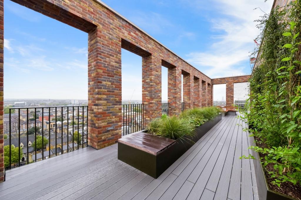 Two Bedroom Apartment to Rent – Heygate Street, Elephant and Castle, London SE17 – 786 sq ft