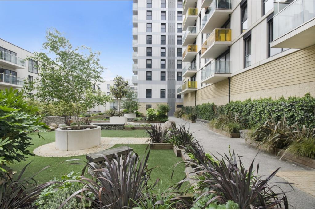 Cityscape – Studio Apartment To Rent – 419 sq ft – £2,253 pcm