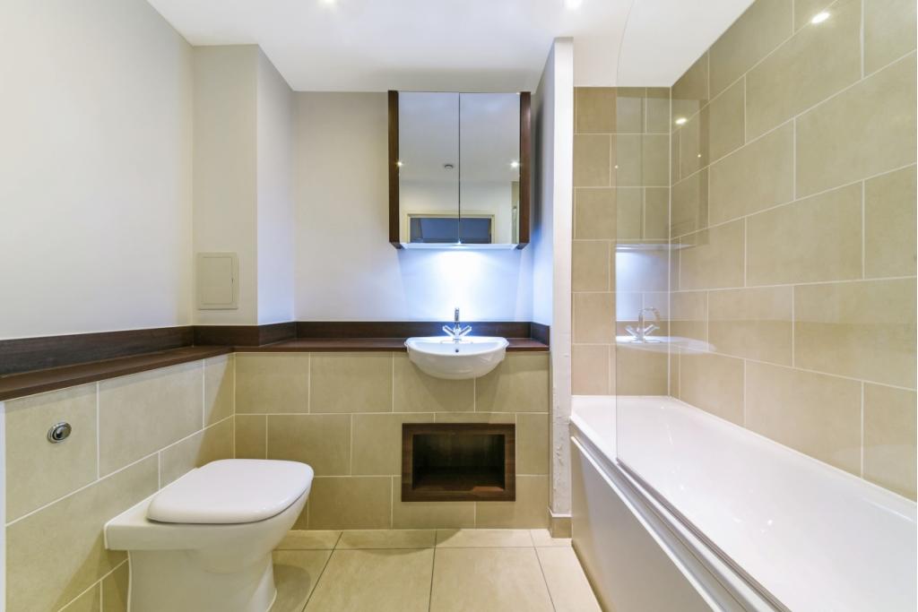 One Bedroom Apartment to Rent – Fairmont House, Maple Quays, Canada Water, London SE16 – 559 sq ft